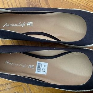 American Eagle womens slip ons size 11